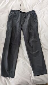 Lululemon License to Train Pants Mens XL in Dark Gray